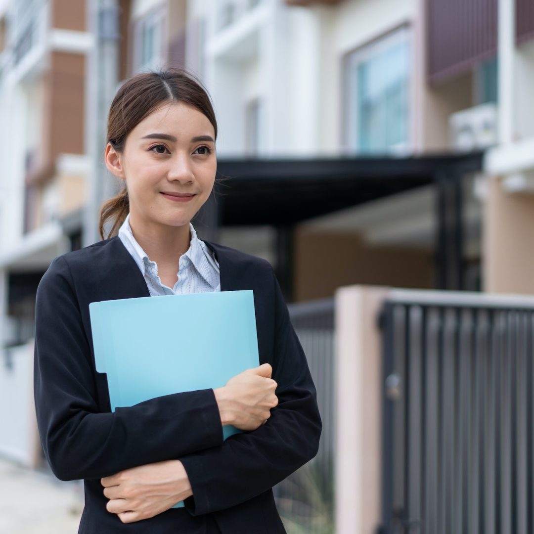 portrait-of-asian-business-woman-looking-at-camera-job-application-and-recruitment-concept.jpg portrait-of-asian-business-woman-looking-at-camera-job-application-and-recruitment-concept.jpg